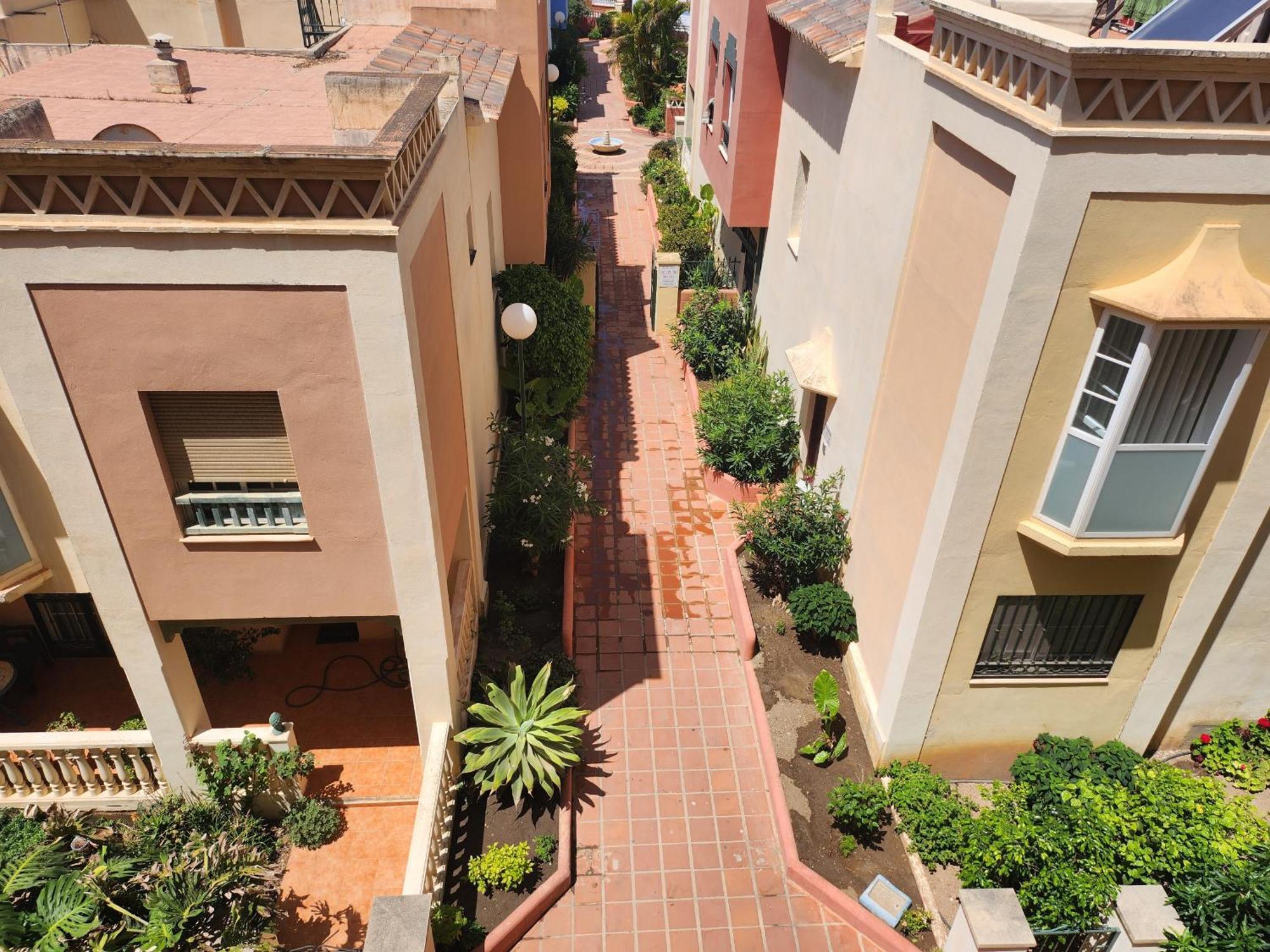 R1372 Toboso 2 Apartment Nerja Exterior photo